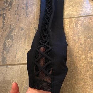 Kira Grace Black Yoga Leggings with Mesh Interlace